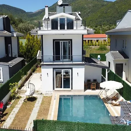 Villa Villa